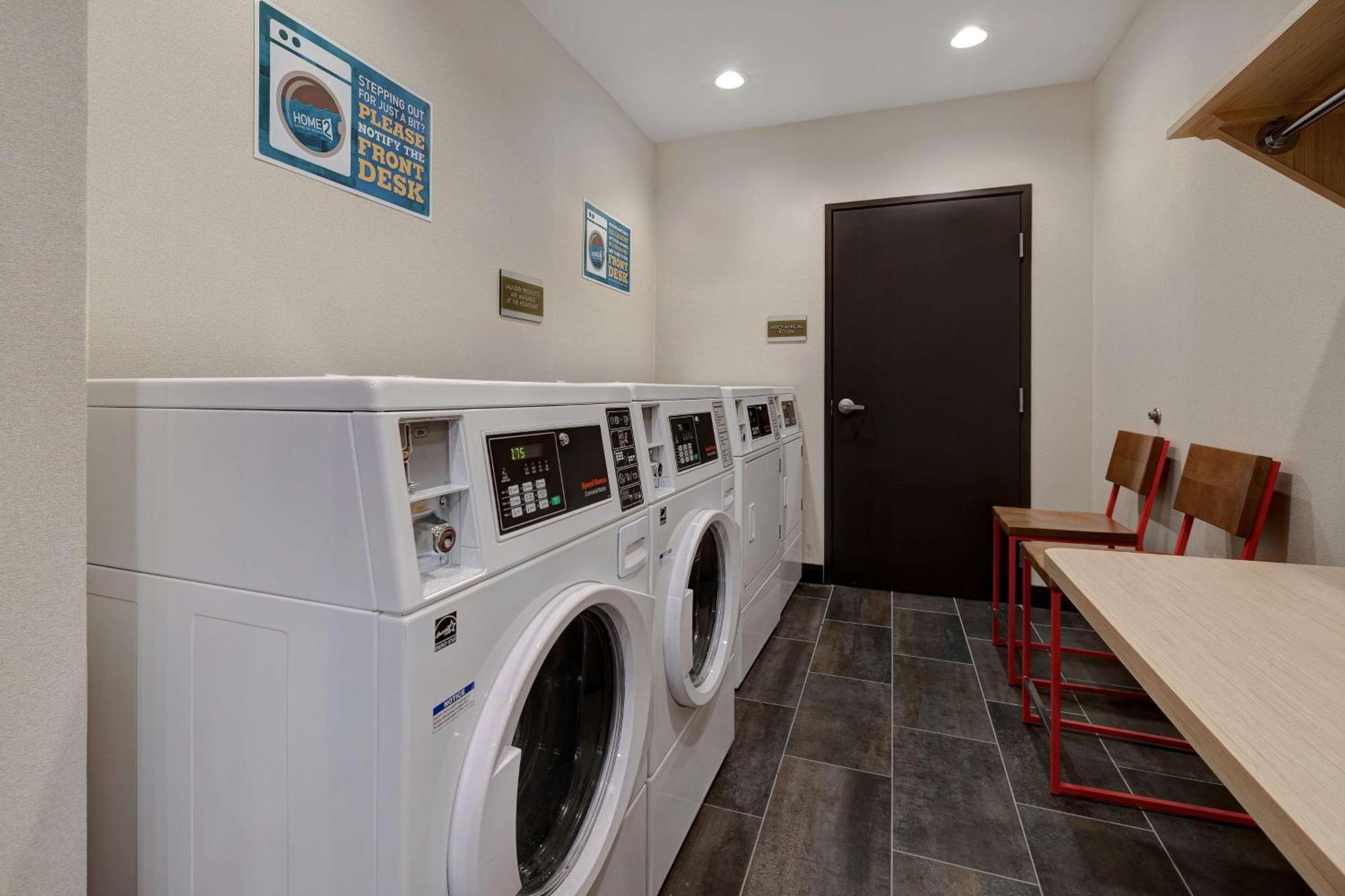 Home2 Suites By Hilton Dekalb Εξωτερικό φωτογραφία