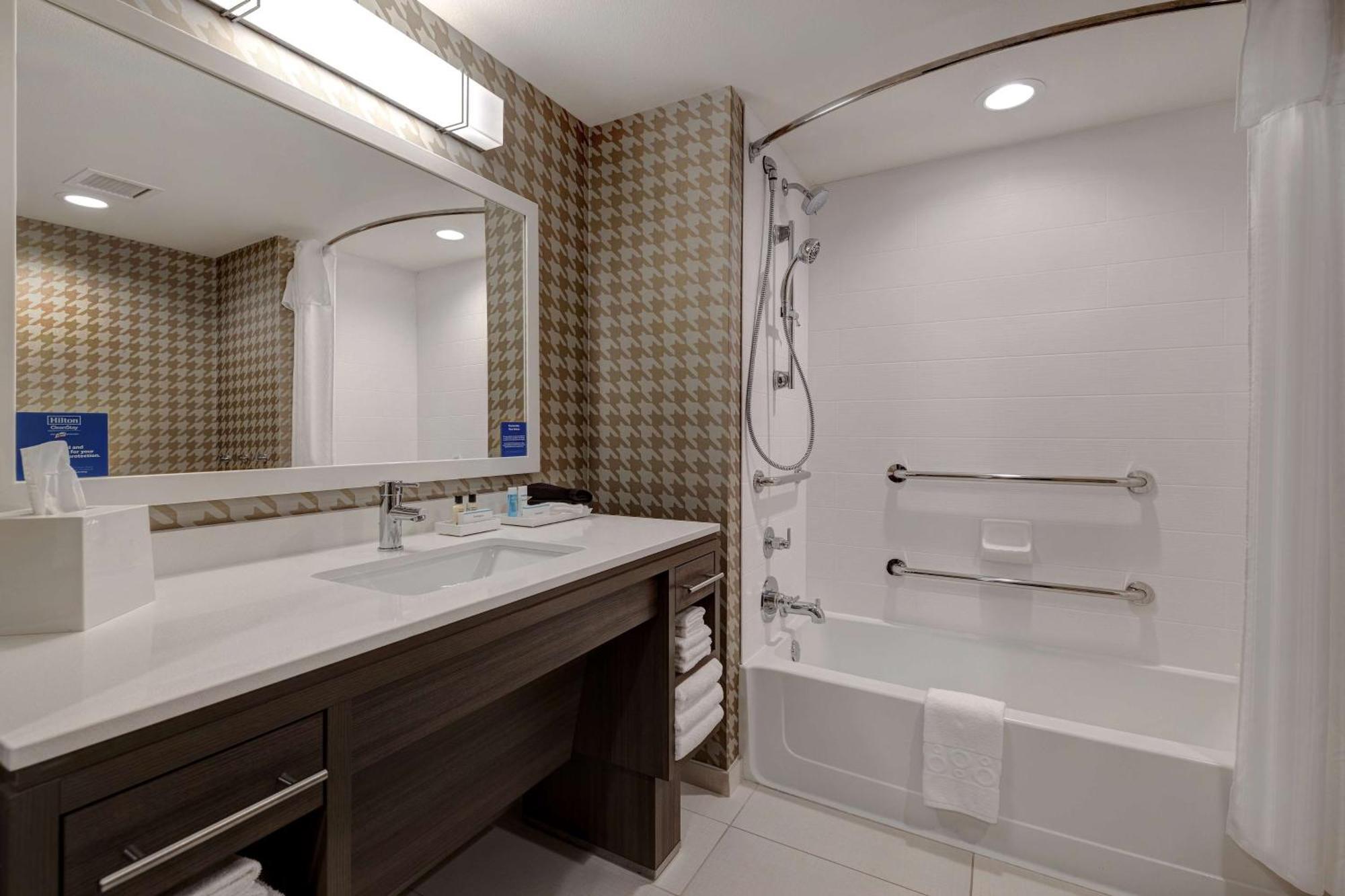 Home2 Suites By Hilton Dekalb Εξωτερικό φωτογραφία