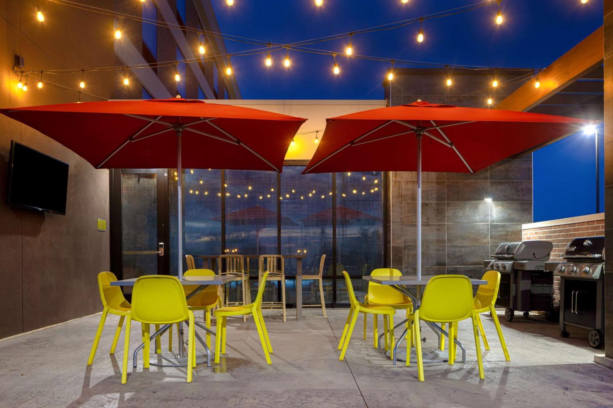 Home2 Suites By Hilton Dekalb Εξωτερικό φωτογραφία